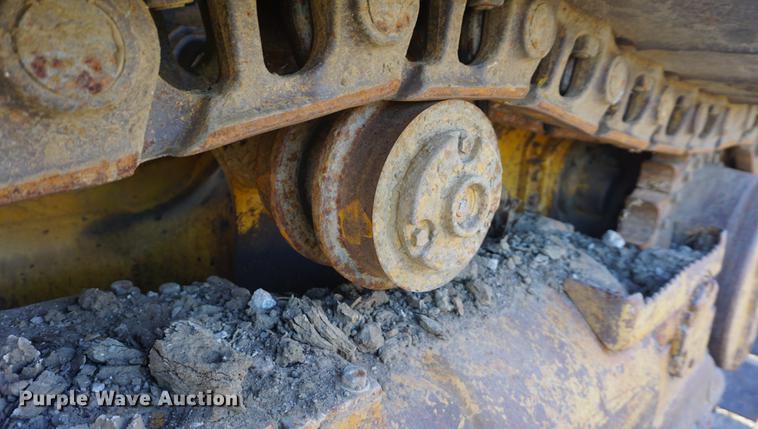 image for item DF1566 1987 Caterpillar 963 LGP track loader