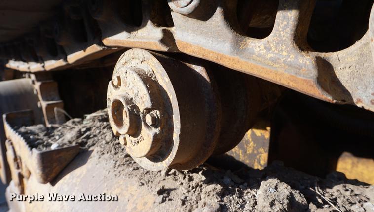 image for item DF1566 1987 Caterpillar 963 LGP track loader