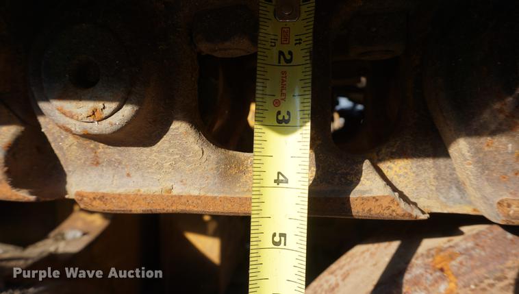 image for item DF1566 1987 Caterpillar 963 LGP track loader