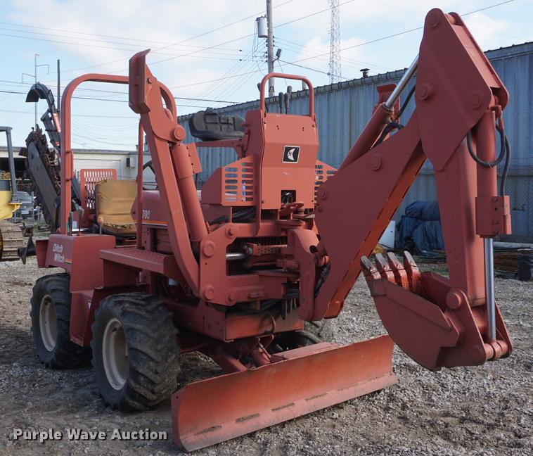 image for item DF1567 1999 Ditch Witch 3700DD trencher