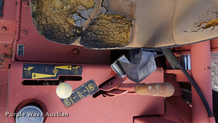 image for item DF1567 1999 Ditch Witch 3700DD trencher