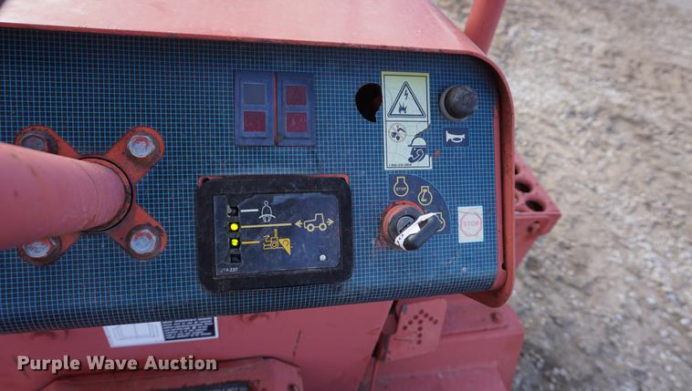 image for item DF1567 1999 Ditch Witch 3700DD trencher