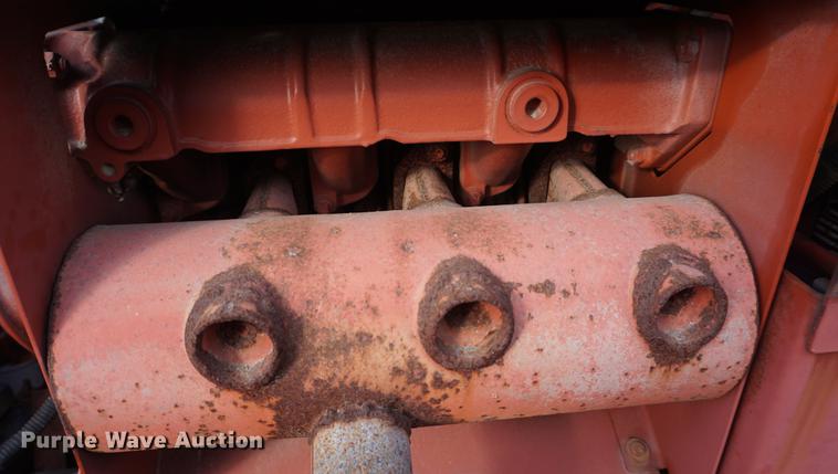 image for item DF1567 1999 Ditch Witch 3700DD trencher