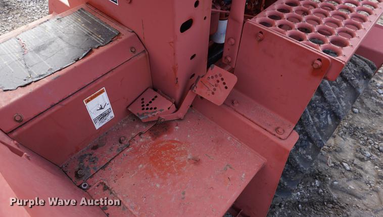 image for item DF1567 1999 Ditch Witch 3700DD trencher