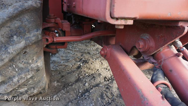 image for item DF1567 1999 Ditch Witch 3700DD trencher