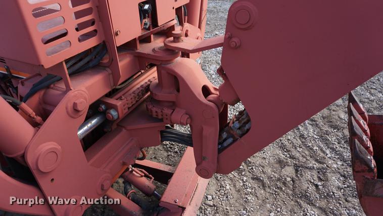 image for item DF1567 1999 Ditch Witch 3700DD trencher