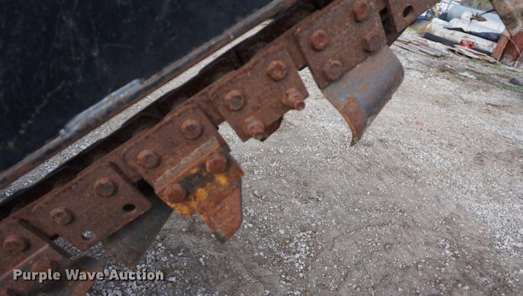 image for item DF1567 1999 Ditch Witch 3700DD trencher