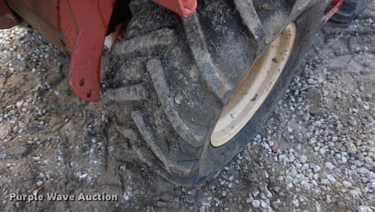 image for item DF1567 1999 Ditch Witch 3700DD trencher