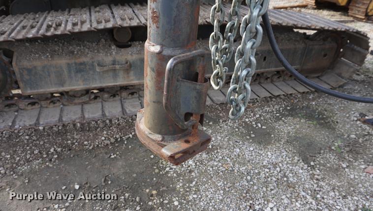 image for item DF1568 2004 PJ equipment trailer