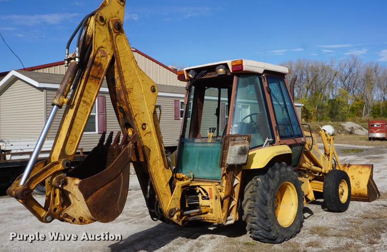 image for item DF1576 1989 Case 580K backhoe