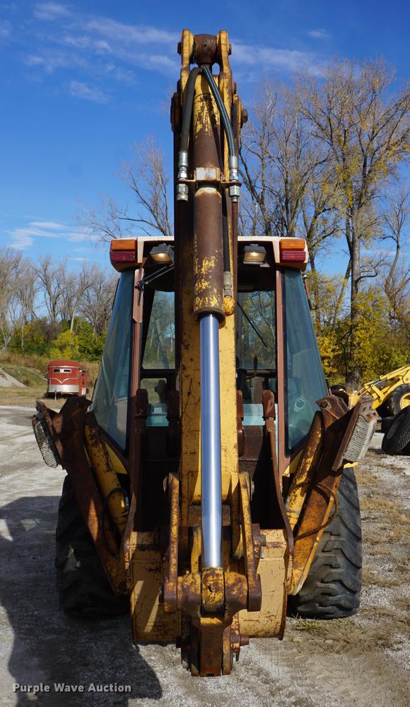 image for item DF1576 1989 Case 580K backhoe