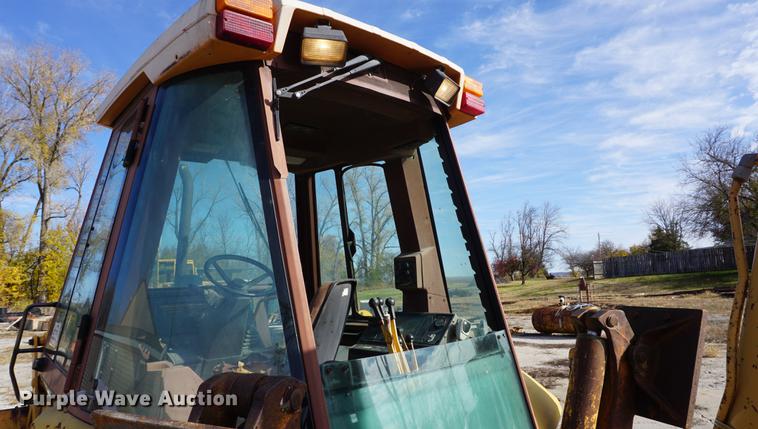 image for item DF1576 1989 Case 580K backhoe