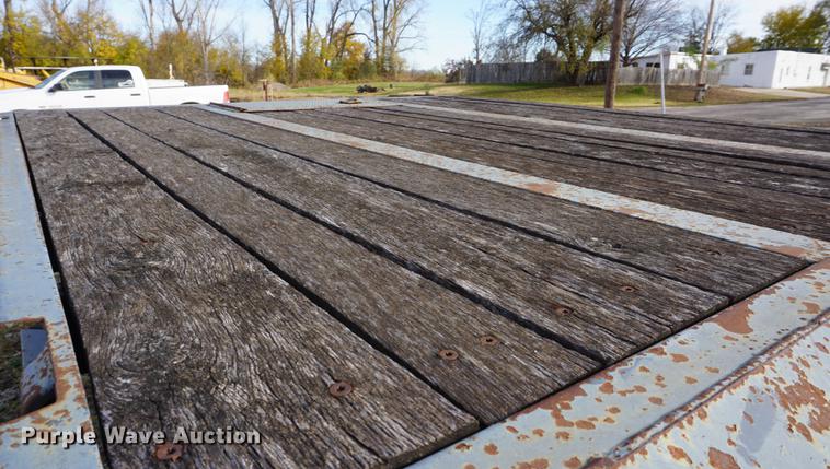 image for item DF1579 2007 Kaufman equipment trailer