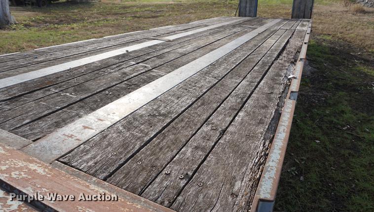 image for item DF1579 2007 Kaufman equipment trailer