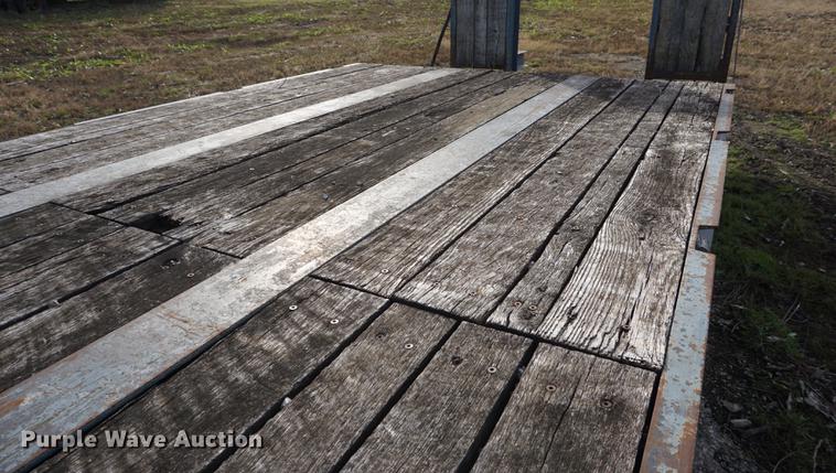 image for item DF1579 2007 Kaufman equipment trailer