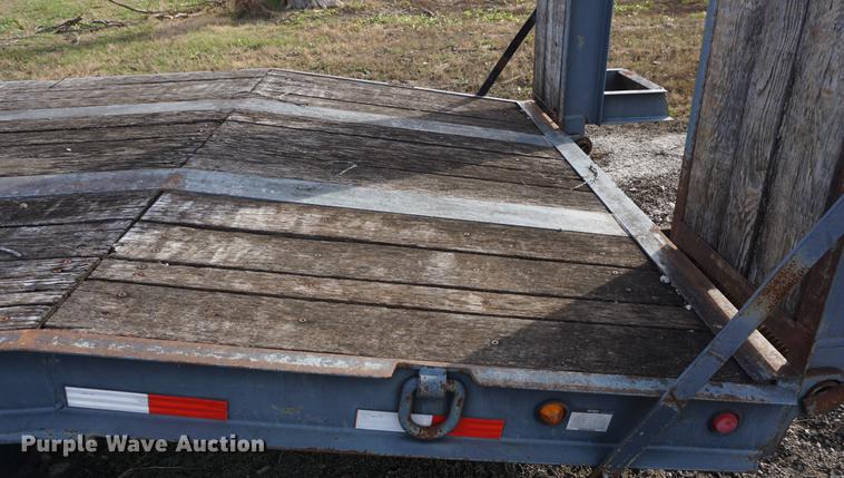image for item DF1579 2007 Kaufman equipment trailer