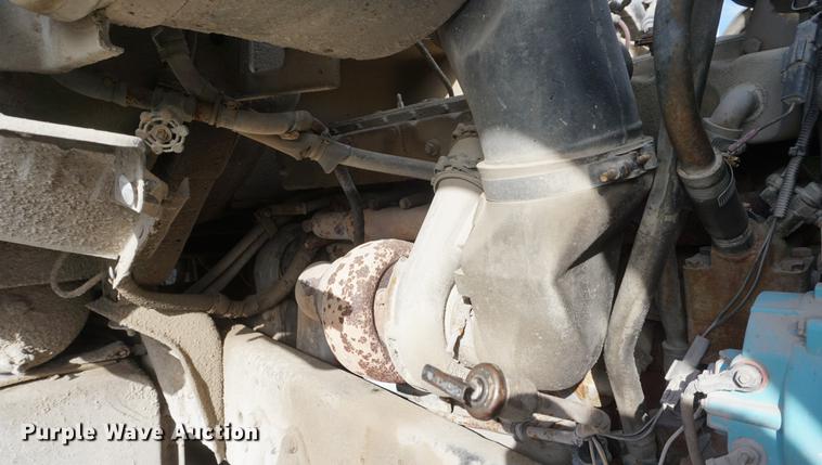 image for item DF1581 1990 Ford L9000 dump truck