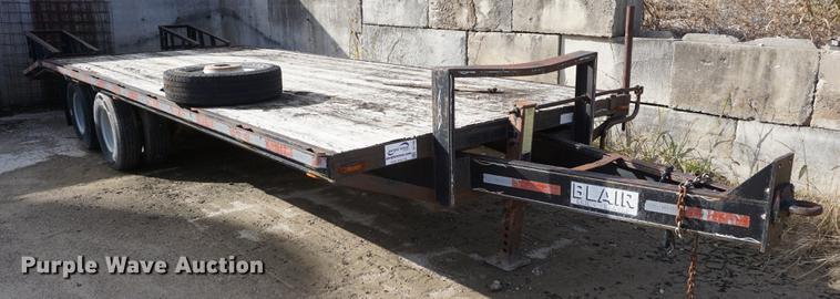 image for item DF1583 1997 Blair equipment trailer