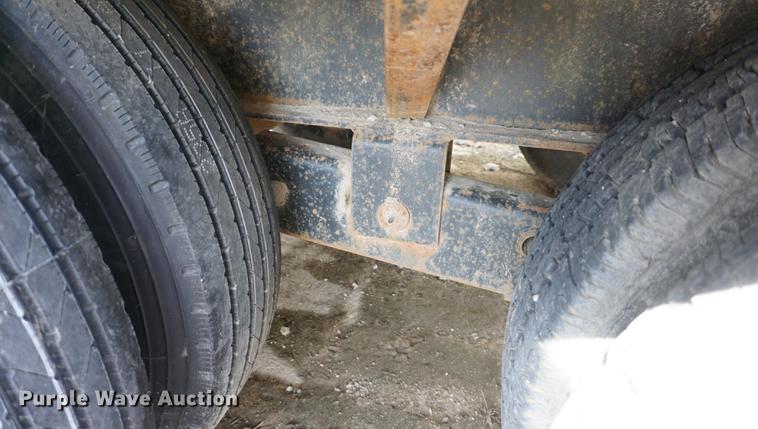 image for item DF1583 1997 Blair equipment trailer