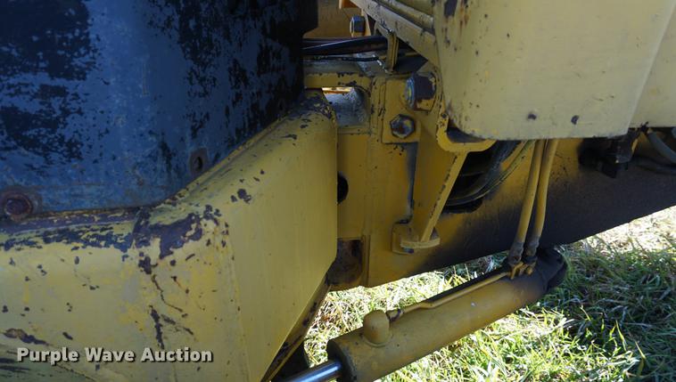 image for item DF1590 John Deere 570 motor grader