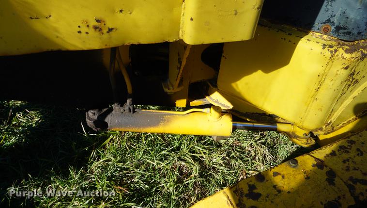 image for item DF1590 John Deere 570 motor grader