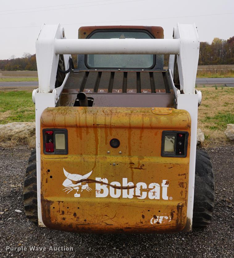 image for item DF1592 2002 Bobcat S250 skid steer