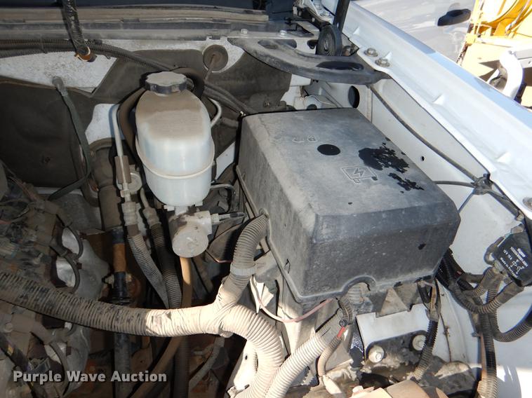 image for item DF1630 2009 Chevrolet Silverado 3500HD utility bed pickup truck