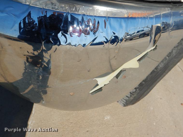 image for item DF1961 2009 Chevrolet Silverado 3500HD utility bed pickup truck