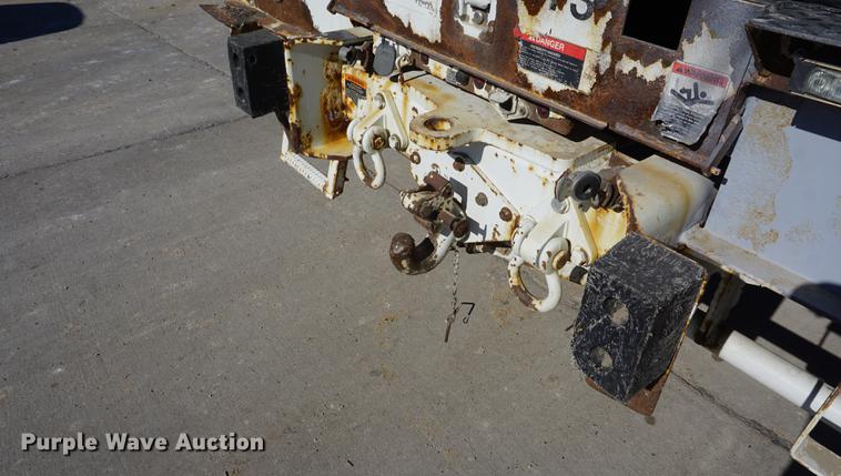 image for item DF1968 2010 Freightliner Business Class M2 digger derrick truck