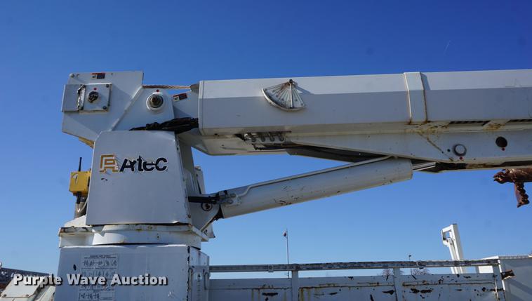 image for item DF1968 2010 Freightliner Business Class M2 digger derrick truck