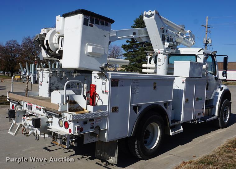 image for item DF1969 2010 Freightliner Business Class M2 bucket truck