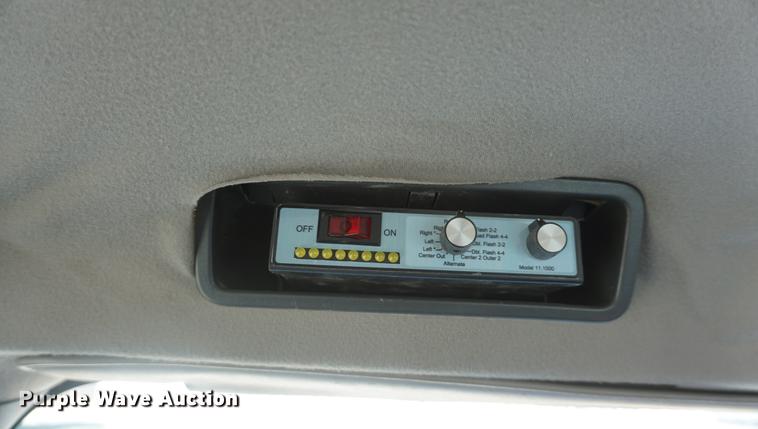 image for item DF1969 2010 Freightliner Business Class M2 bucket truck