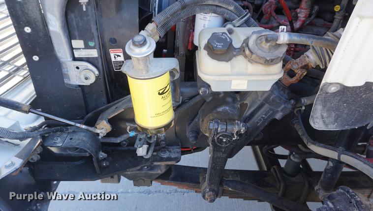 image for item DF1969 2010 Freightliner Business Class M2 bucket truck