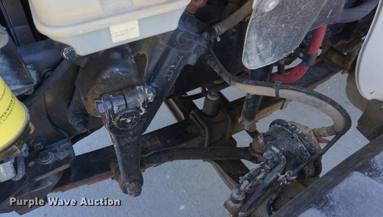 image for item DF1969 2010 Freightliner Business Class M2 bucket truck