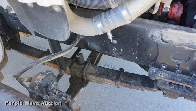 image for item DF1969 2010 Freightliner Business Class M2 bucket truck