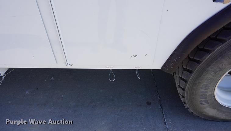 image for item DF1969 2010 Freightliner Business Class M2 bucket truck