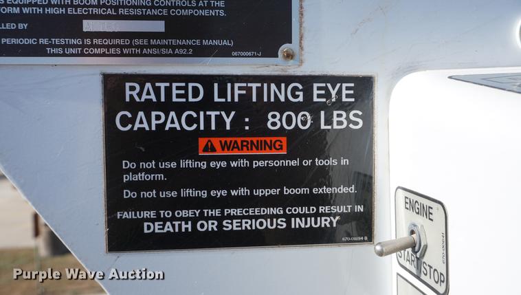 image for item DF1969 2010 Freightliner Business Class M2 bucket truck