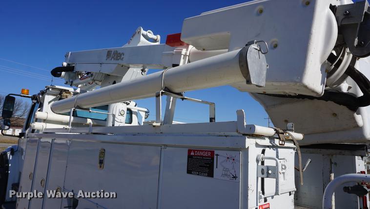 image for item DF1969 2010 Freightliner Business Class M2 bucket truck