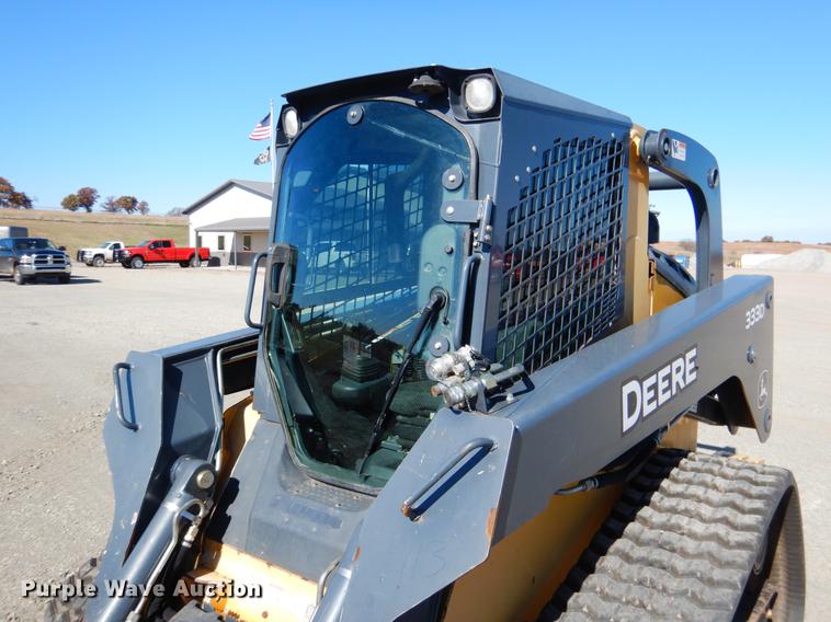 image for item DF2041 2012 John Deere 333D skid steer