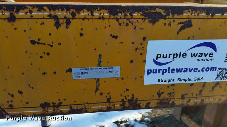 image for item DF2403 1987 equipment trailer