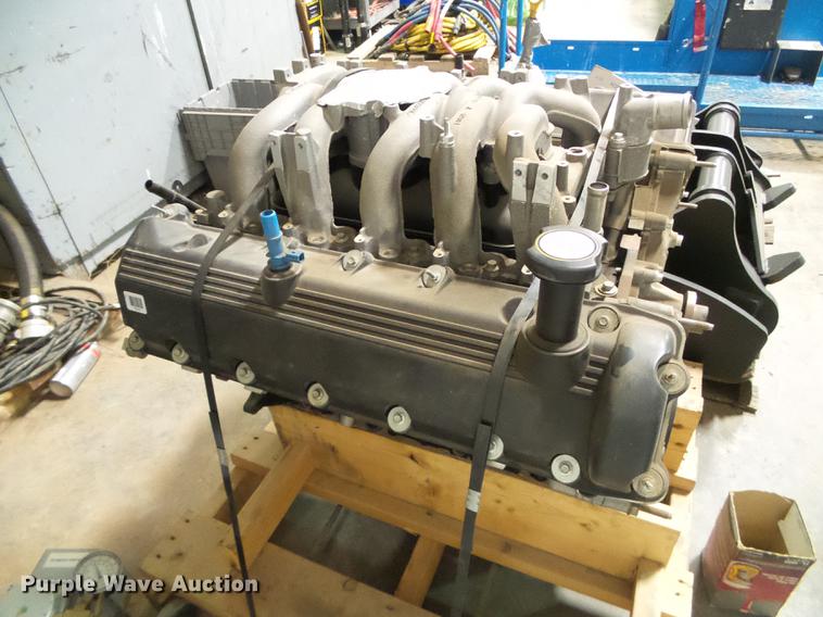 image for item DF2860 2013 Generac GLPNGDQT-100 6.8L V10 natural gas engine