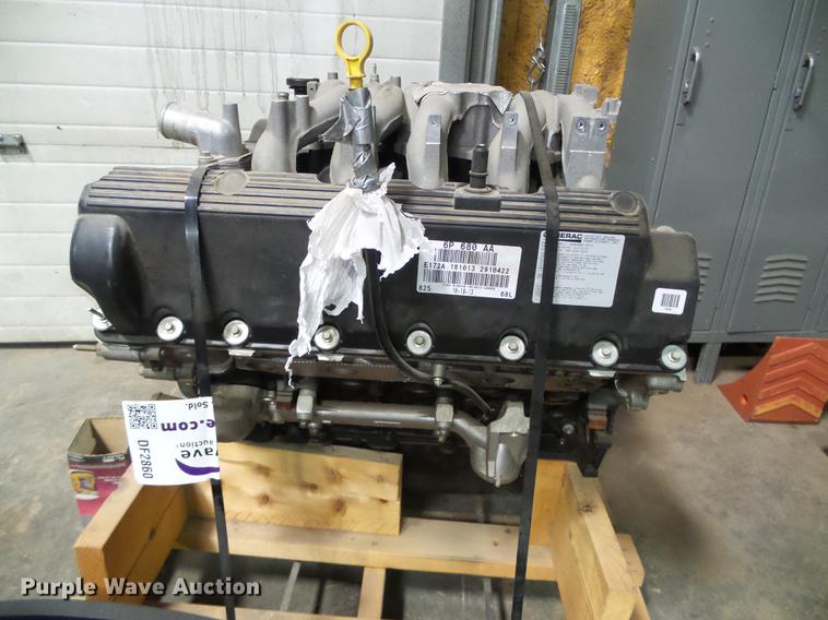 image for item DF2860 2013 Generac GLPNGDQT-100 6.8L V10 natural gas engine