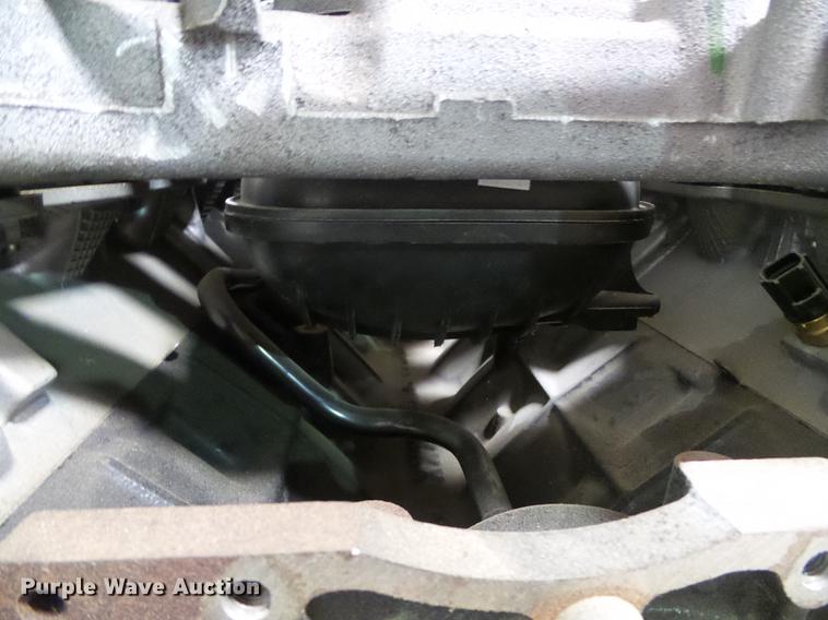 image for item DF2860 2013 Generac GLPNGDQT-100 6.8L V10 natural gas engine