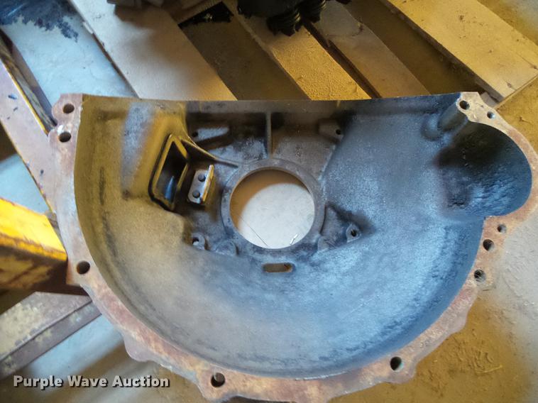 image for item DF2861 Ford V8 gas engine