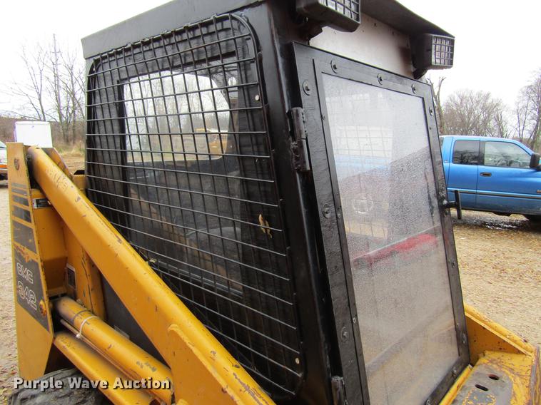 image for item DF3884 1988 Mustang 342 skid steer