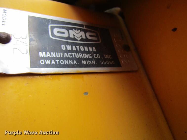 image for item DF3884 1988 Mustang 342 skid steer