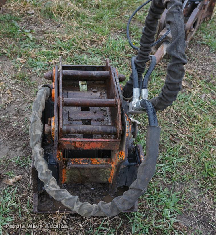 image for item DI9259 Stanley vibratory plate compactor