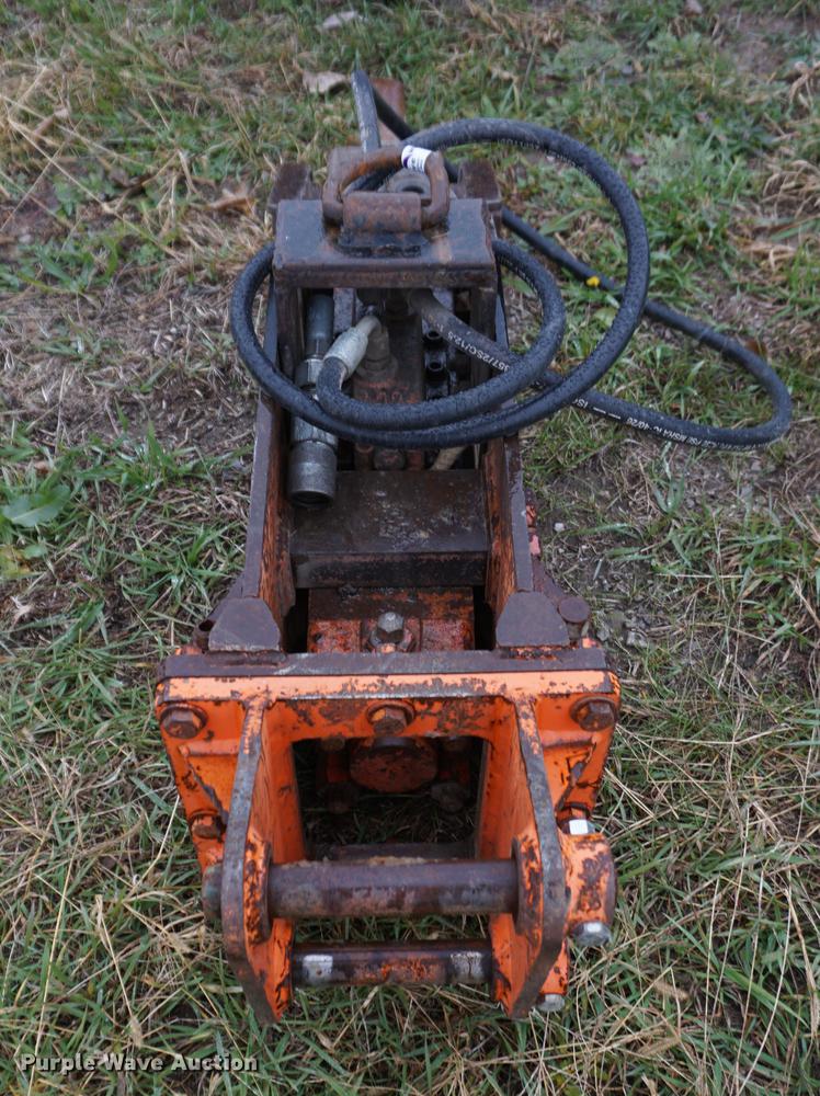 image for item DI9260 NPK 203 breaker