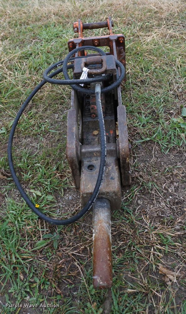 image for item DI9260 NPK 203 breaker