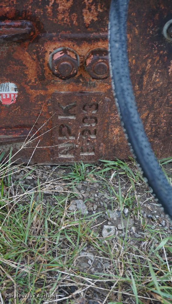 image for item DI9260 NPK 203 breaker